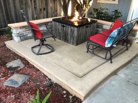 A picture of outdoor fireplace in Chino Hills.